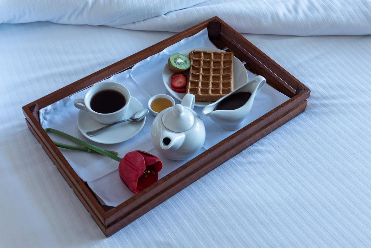 Grand Ocean El Sokhna Hotel Ain Sukhna Eksteriør billede Room service breakfast