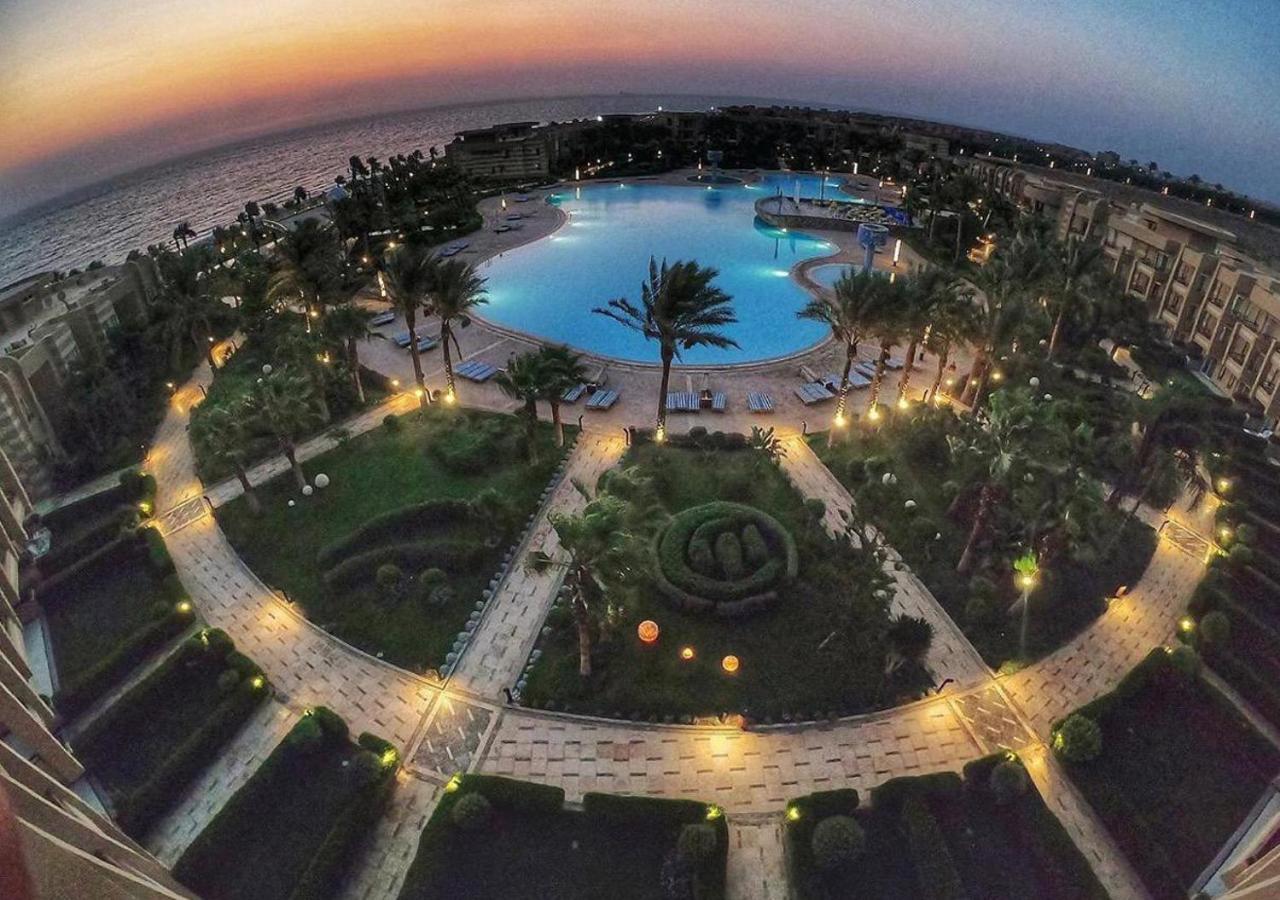 Grand Ocean El Sokhna Hotel Ain Sukhna Eksteriør billede Aerial view of the resort